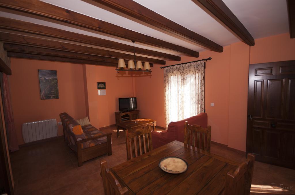 Alojamientos Rurales La Fuente Villalba de la Sierra Room photo